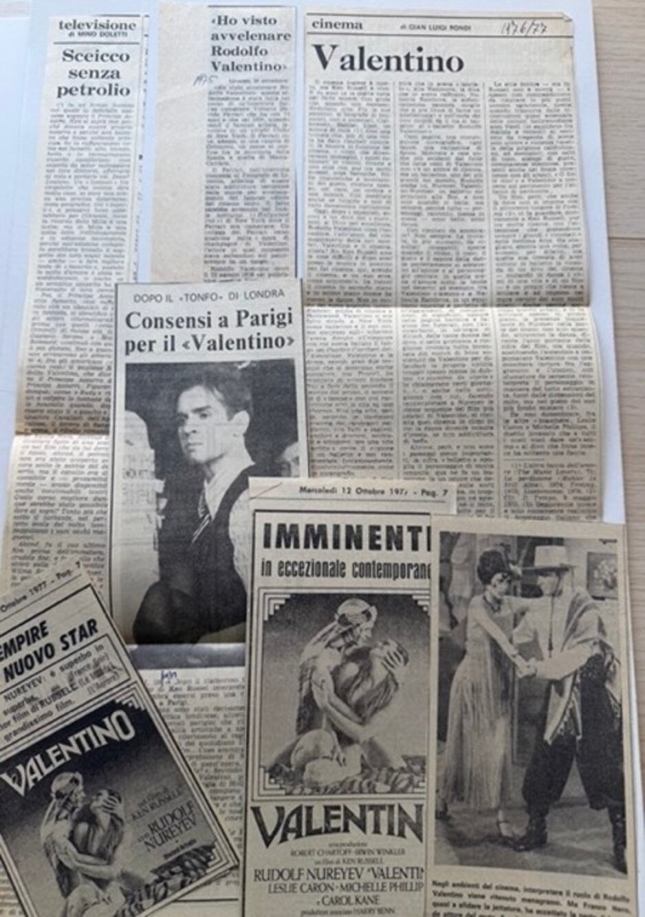 Collection of 1970's Italian Newspaper Clippings Rudolph Valentino Hollywood